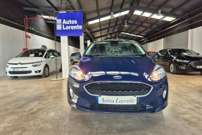 Usado Ford Fiesta 125 CV (91 kW) 2020 Azul Utilitario