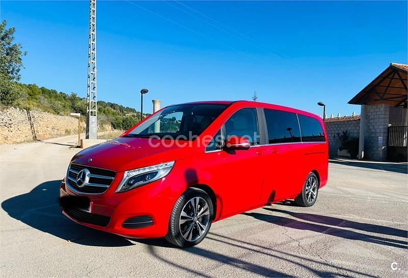 Rojo Usado 2016 Mercedes V250 Avantgarde Monovolumen | 42.000 € (Precio justo) - Imagen 1/4