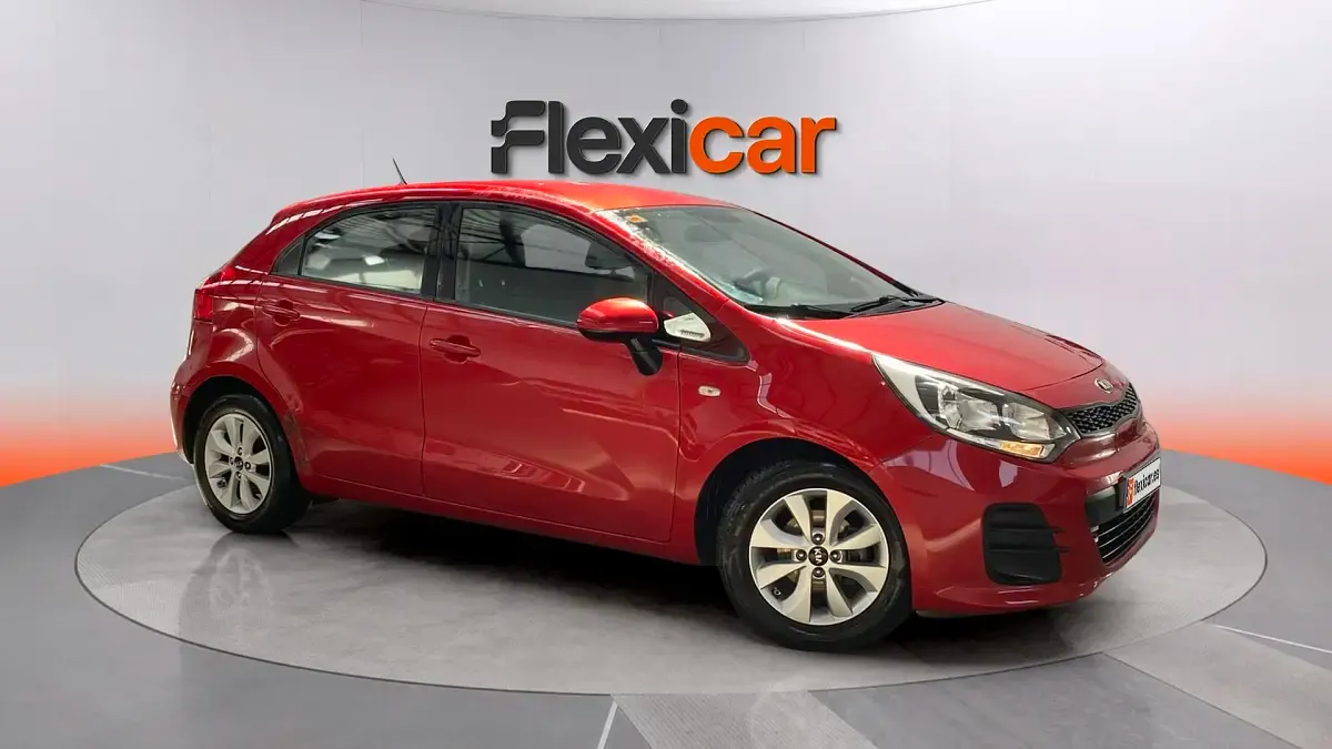 Usado Kia Rio 84 CV (61 kW) 2017 Berlina