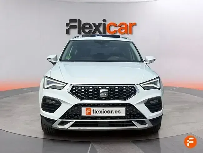 Usado Seat Ateca Style 150 CV (110 kW) 2022 Blanco SUV