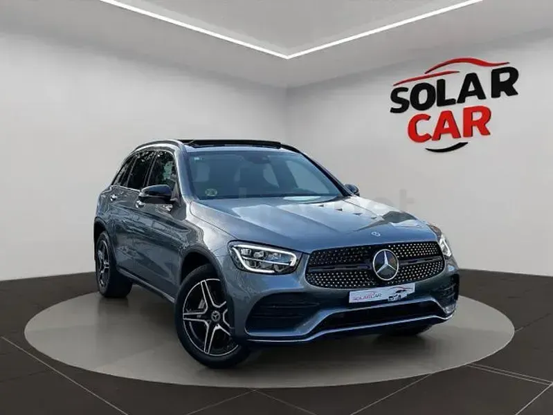 Usado Mercedes GLC220 194 CV (142 kW) 2021 Gris / plata SUV