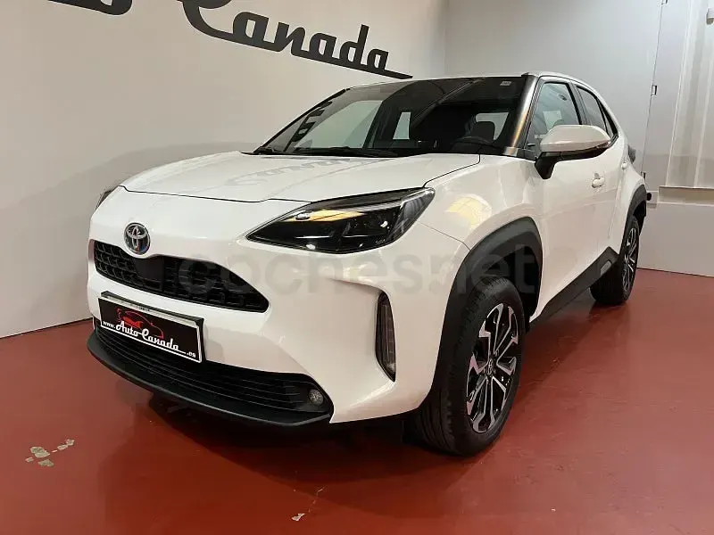 Usado Toyota Yaris Cross Active 116 CV (85 kW) 2021 Blanco SUV