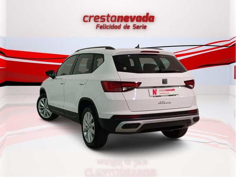 Usado Seat Ateca Style 150 CV (110 kW) 2023 Blanco SUV