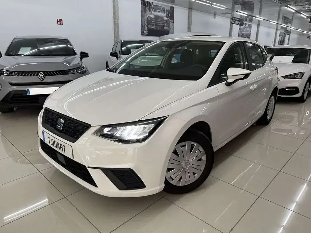 Usado Seat Ibiza Reference 80 CV (58 kW) 2024 Blanco Utilitario