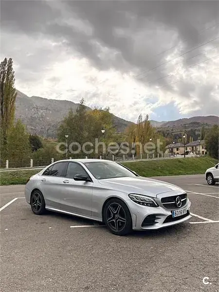 Usado Mercedes C220 170 CV (125 kW) 2018 Gris / plata Berlina