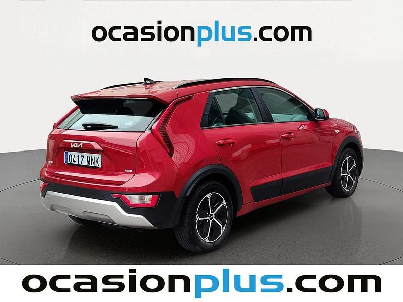 Usado Kia Niro 141 CV (103 kW) 2024 Rojo SUV