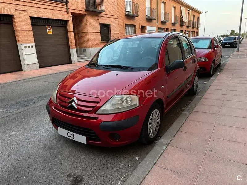 Usado Citroën C3 Furio 70 CV (51 kW) 2009 Rojo Berlina