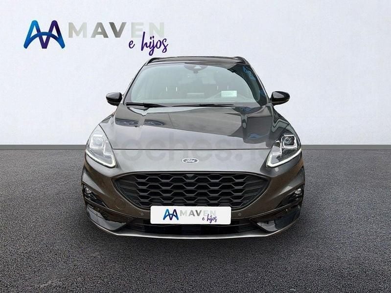 Usado Ford Kuga ST-Line X 225 CV (165 kW) 2023 Gris / plata SUV