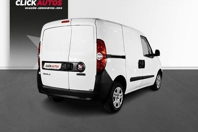 Usado Fiat Doblò 90 CV (66 kW) 2022 Monovolumen