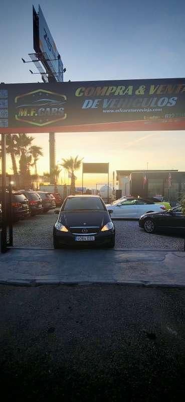 Usado Mercedes A160 82 CV (60 kW) 2006 Azul Utilitario