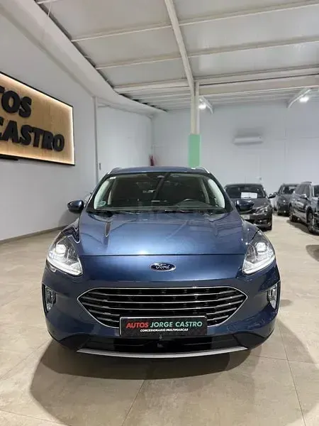 Usado Ford Kuga Titanium 120 CV (88 kW) 2021 Azul SUV