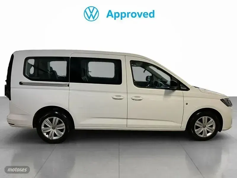 Usado VW Caddy Maxi 116 CV (85 kW) 2025 Blanco Monovolumen