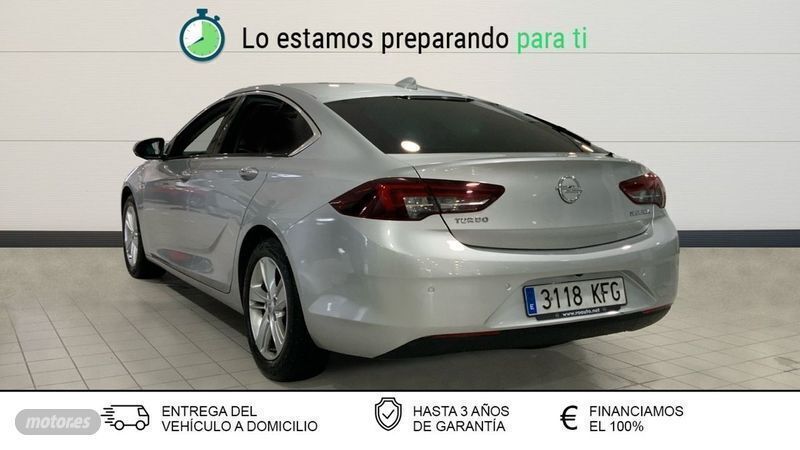 Usado Opel Insignia Excellence 166 CV (122 kW) 2017 Plata Berlina