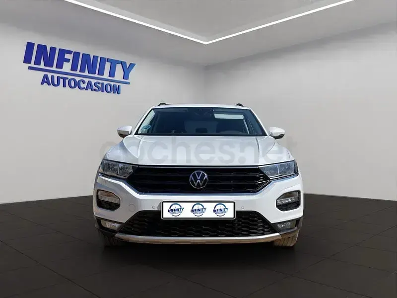 Usado VW T-Roc Life 110 CV (80 kW) 2022 Blanco SUV