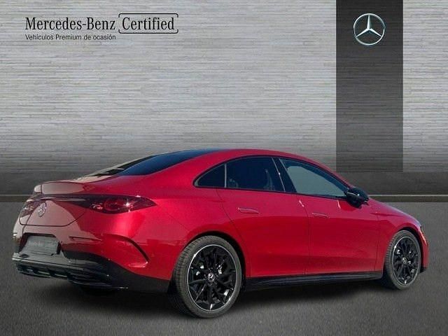 Usado Mercedes CLA220 AMG line 211 CV (155 kW) 2026 Manufaktur rojo patagonia Berlina