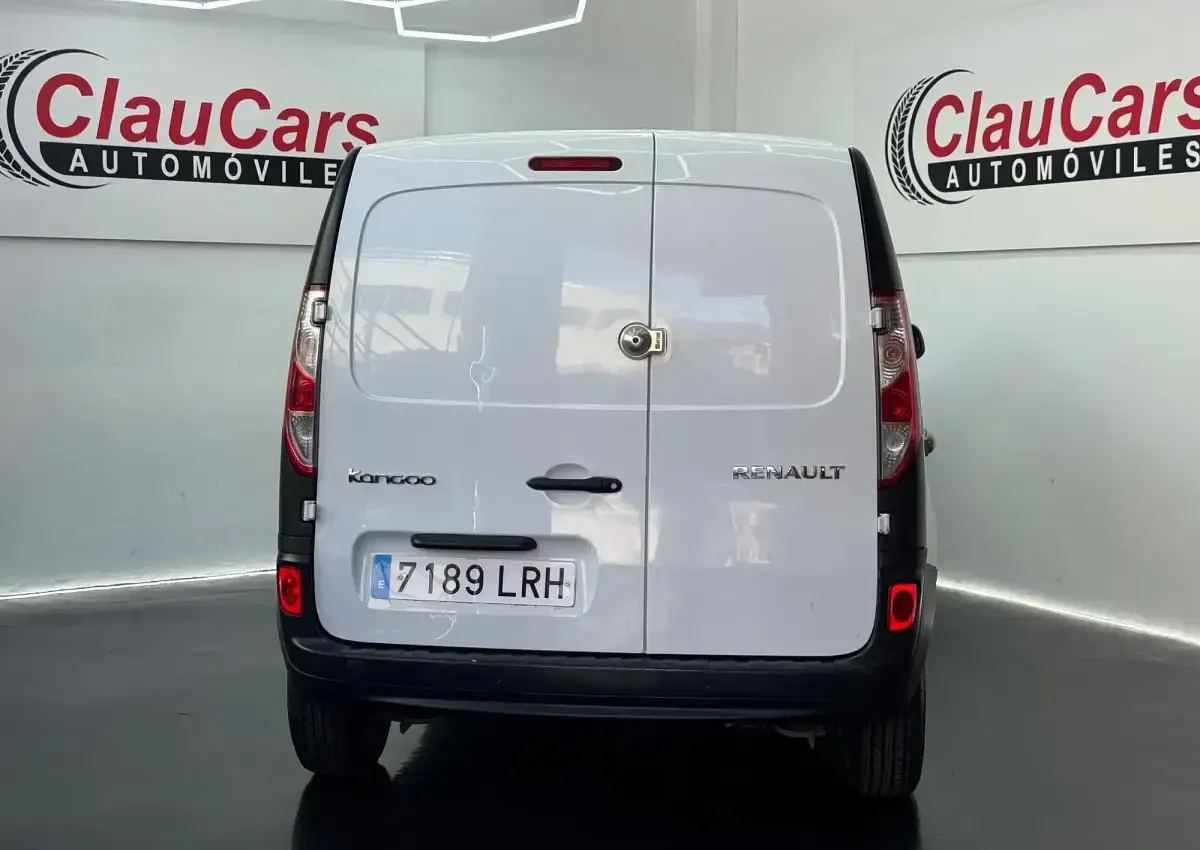 Usado Renault Kangoo 95 CV (69 kW) 2021 Blanco Monovolumen