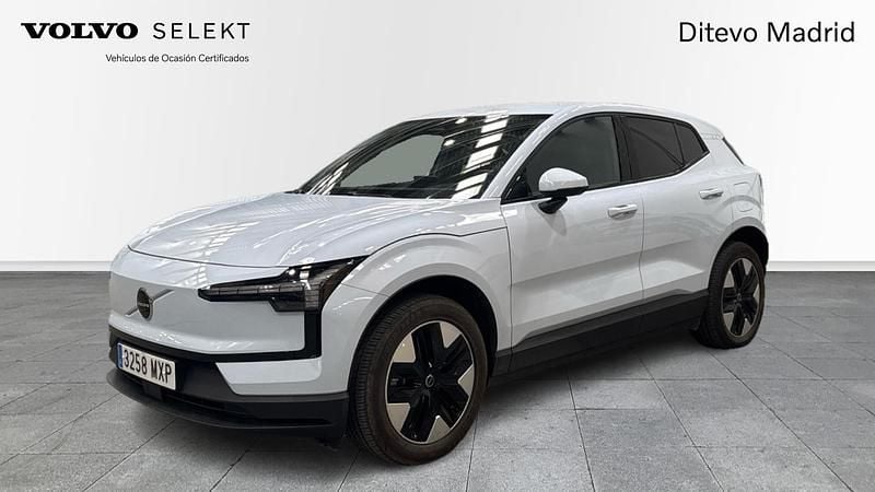 Azul Usado 2024 Volvo EX30 Core SUV | 29.900 € (Buen precio) - Imagen 1/4