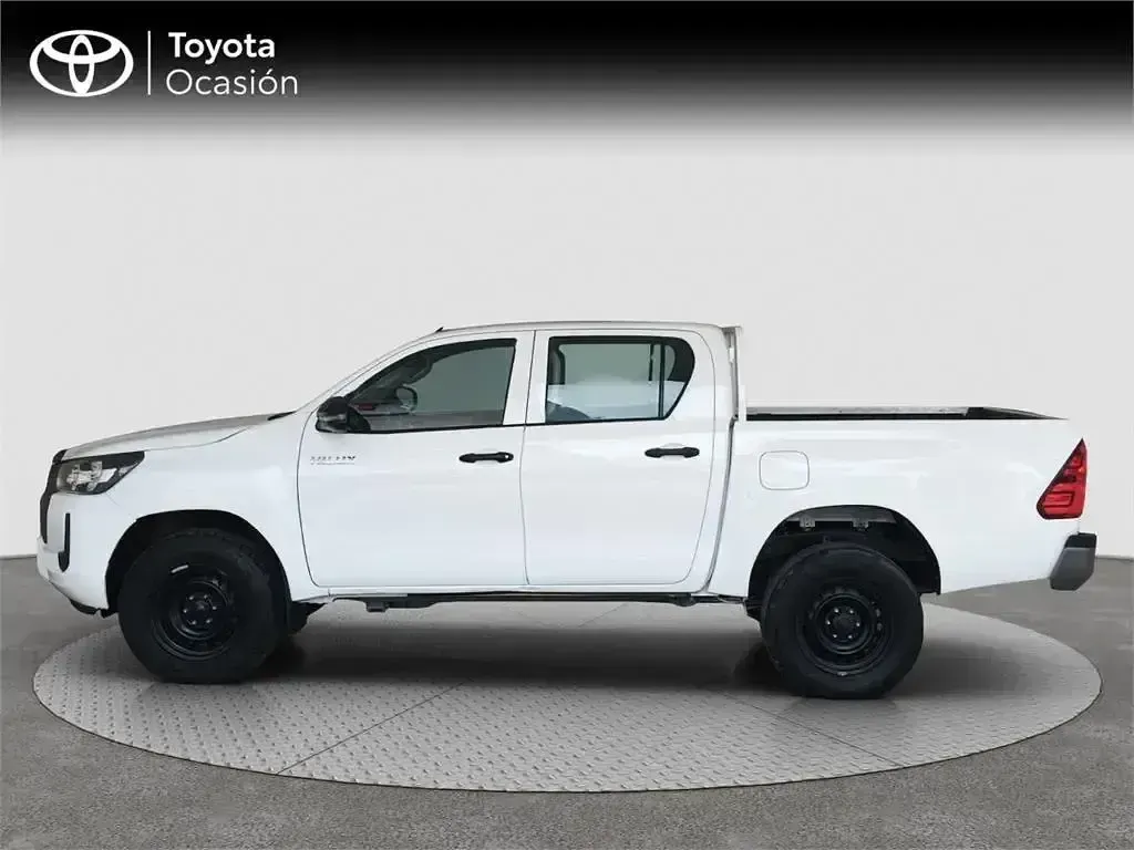 Usado Toyota HiLux 150 CV (110 kW) 2021 Blanco Pickup/Camioneta