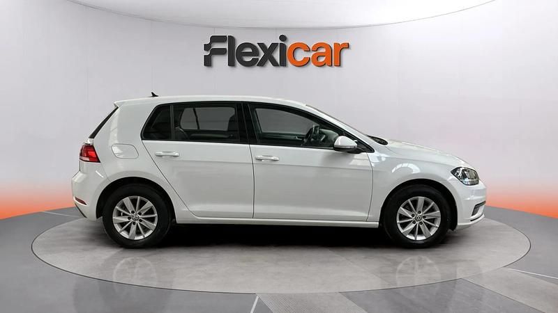 Usado VW Golf VII Advance 116 HP (85 kW) 2019 Branco Citadino