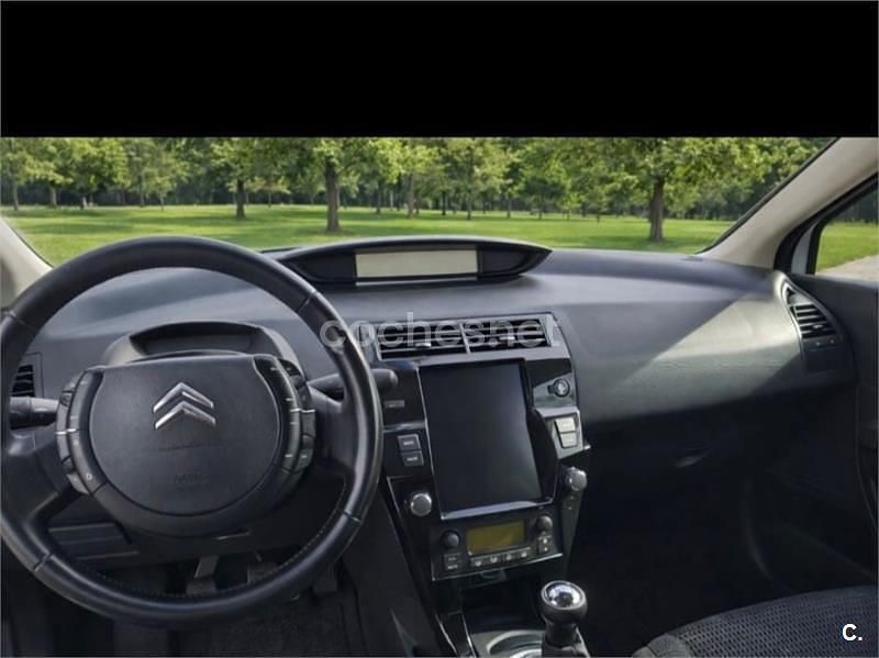 Usado Citroën C4 VTR Sport 110 CV (80 kW) 2006 Gris / plata Berlina