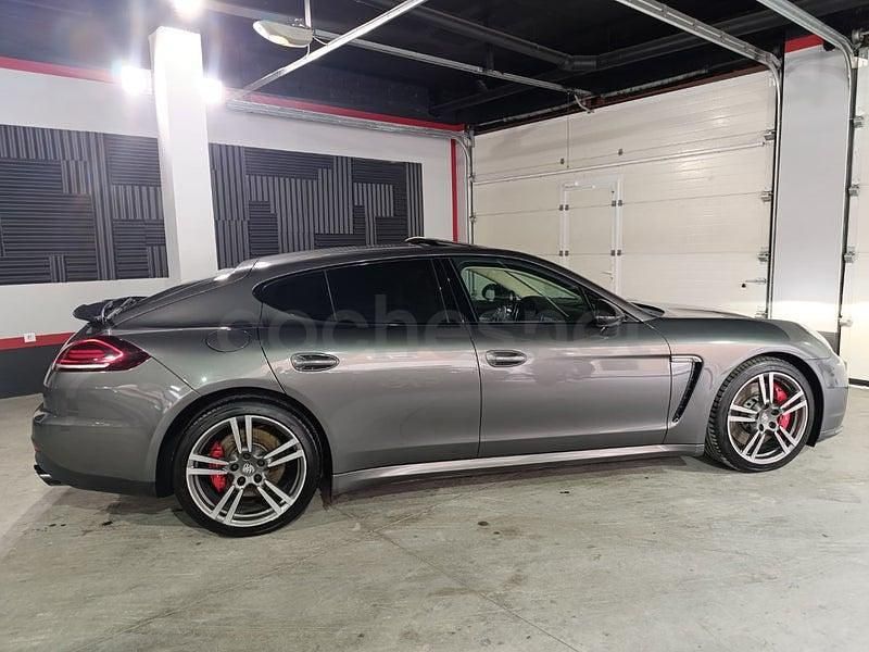 Usado Porsche Panamera 440 CV (323 kW) 2015 Gris / plata Berlina