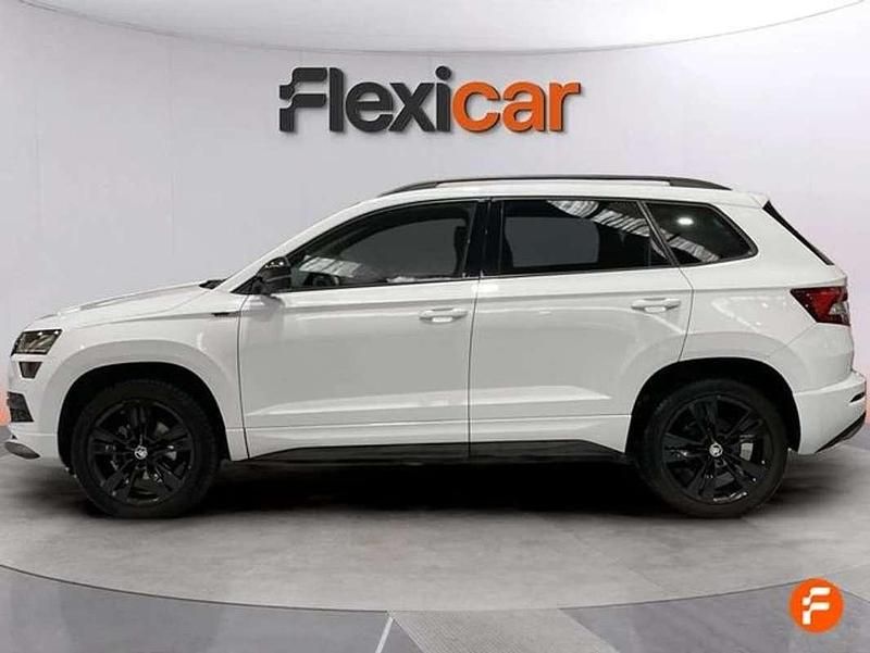 Usado Skoda Karoq SportLine 150 CV (110 kW) 2021 Blanco SUV