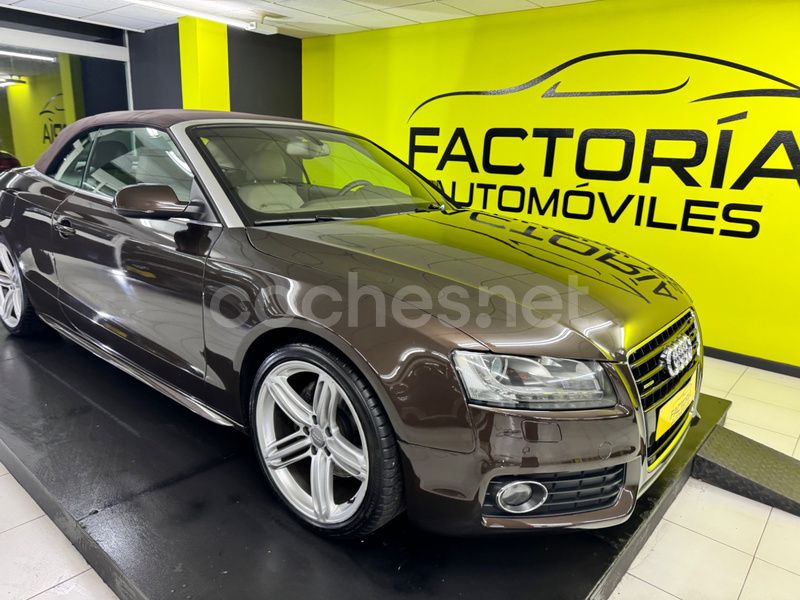 Usado Audi A5 Cabriolet S-Line 240 CV (176 kW) 2011 Marrón Descapotable