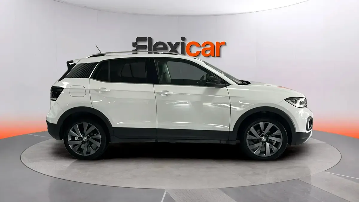Usado VW T-Cross Sportline 116 CV (85 kW) 2019 Blanco SUV