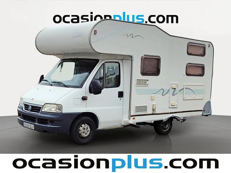 Blanco Usado 2005 Fiat Ducato Van | 24.490 € - Imagen 1/4