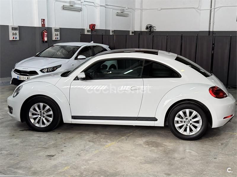 Usado VW Beetle Edition 105 CV (77 kW) 2014 Blanco Utilitario