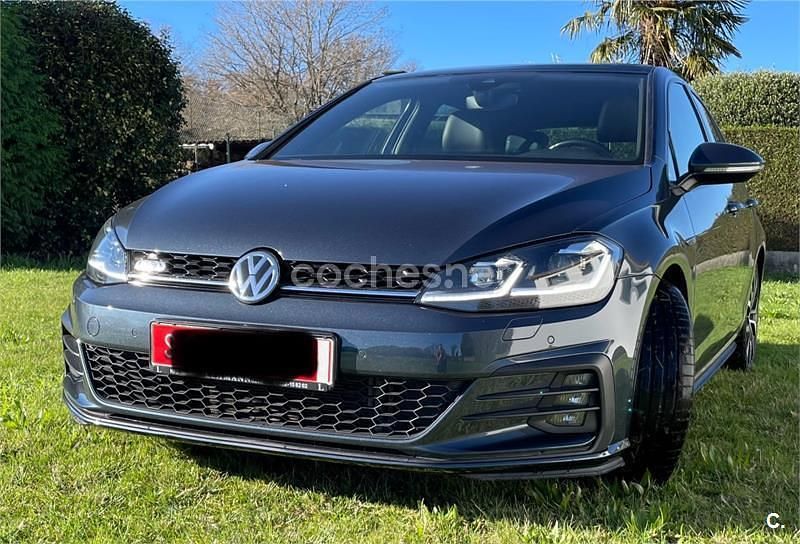 Usado VW Golf VII GTD 184 CV (135 kW) 2019 Gris / plata Berlina