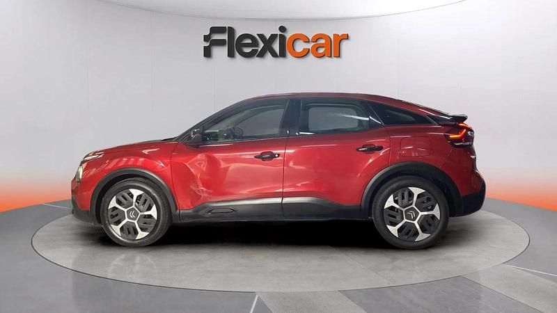 Usado Citroën C4 Feel 101 CV (74 kW) 2022 Rojo Berlina