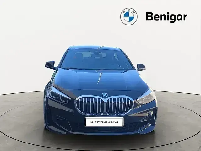Usado BMW 118 Executive 150 CV (110 kW) 2020 Negro Utilitario