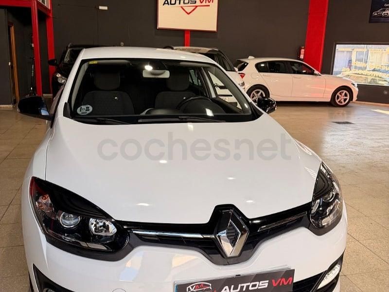 Usado Renault Mégane Intens 95 CV (69 kW) 2015 Blanco Berlina