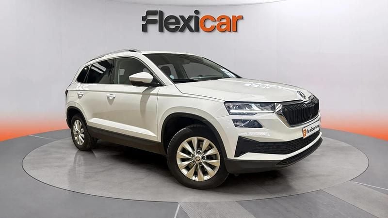 Usado Skoda Karoq Ambition 150 HP (110 kW) 2022 Branco SUV