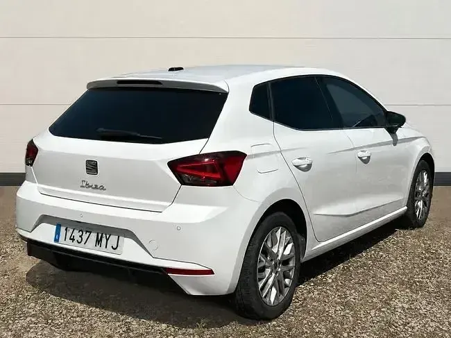 Usado Seat Ibiza XCELLENCE 115 CV (84 kW) 2025 Blanco Utilitario