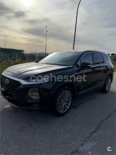 Negro Usado 2019 Hyundai Santa Fe SUV | 24.800 € (Precio justo) - Imagen 1/4