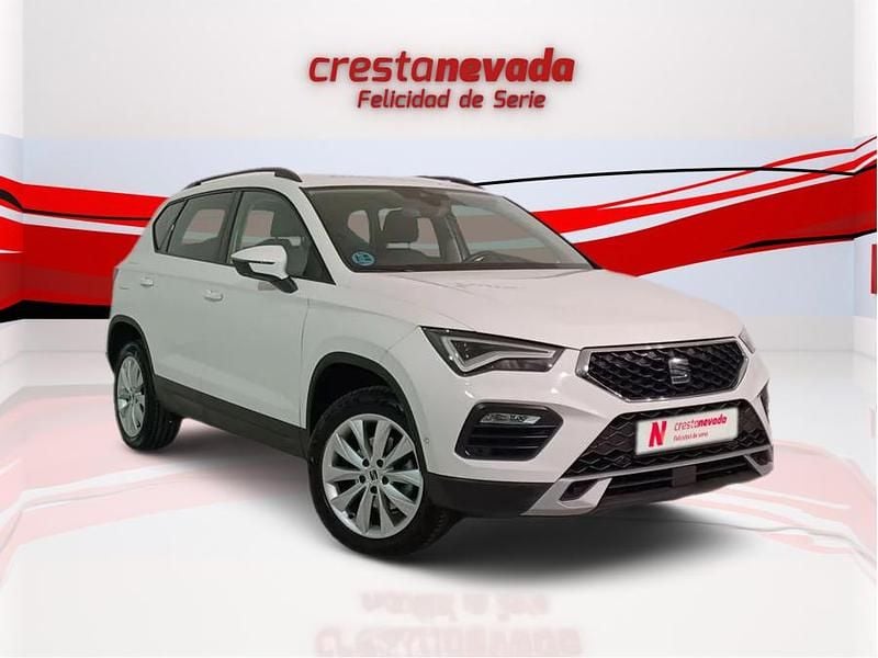Usado Seat Ateca Style 150 CV (110 kW) 2023 Blanco SUV