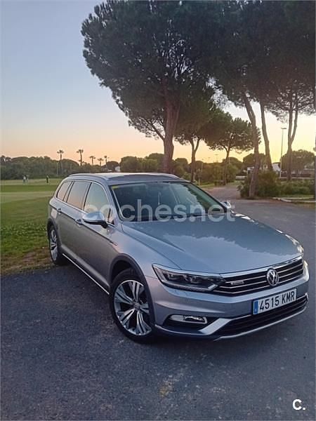 Usado VW Passat Alltrack 190 CV (139 kW) 2018 Gris / plata Familiar