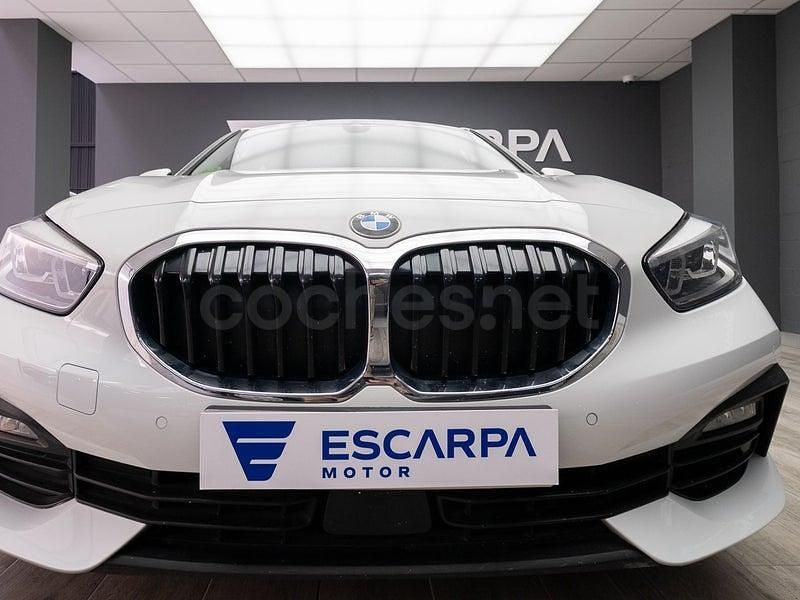 Usado BMW 118 136 CV (100 kW) 2022 Blanco Utilitario
