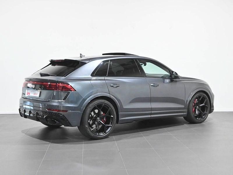 Usado Audi RS Q8 Advanced 600 CV (441 kW) 2024 Gris / plata SUV