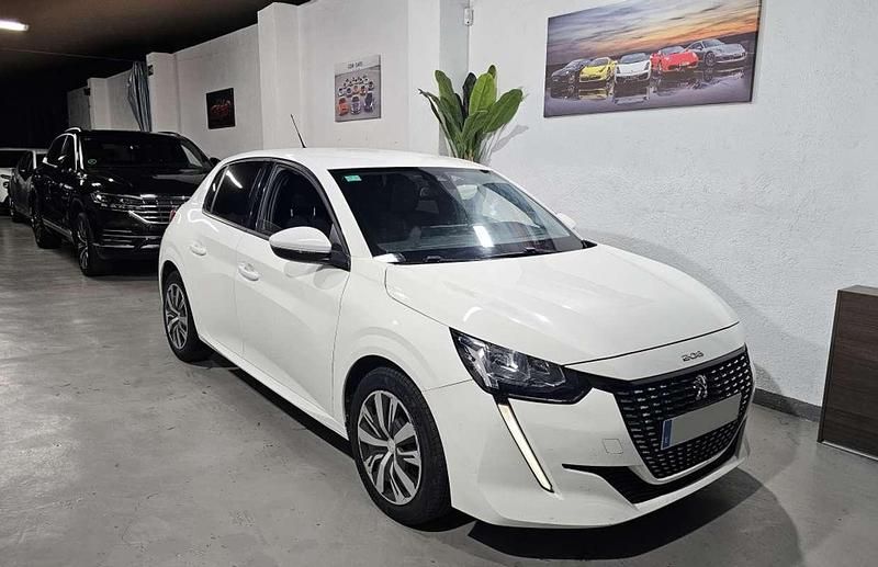 Blanco Usado 2020 Peugeot 208 Allure Utilitario | 10.990 € (Precio justo) - Imagen 1/4