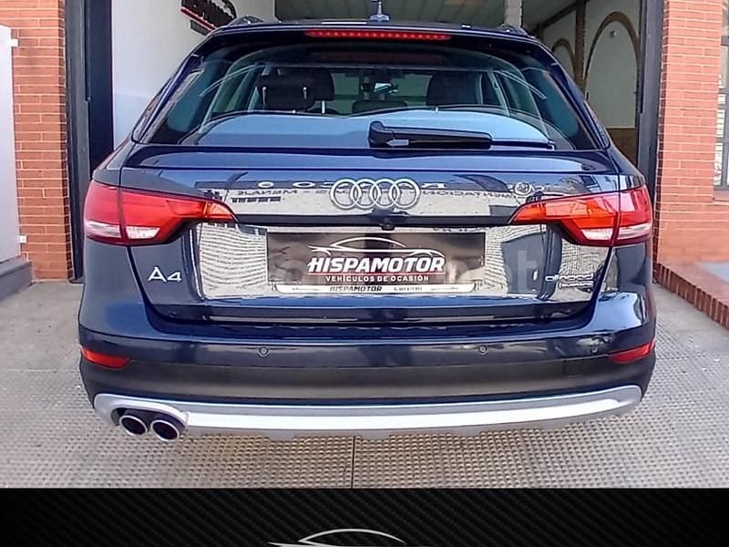 Usado Audi A4 Allroad 150 CV (110 kW) 2018 Azul Familiar