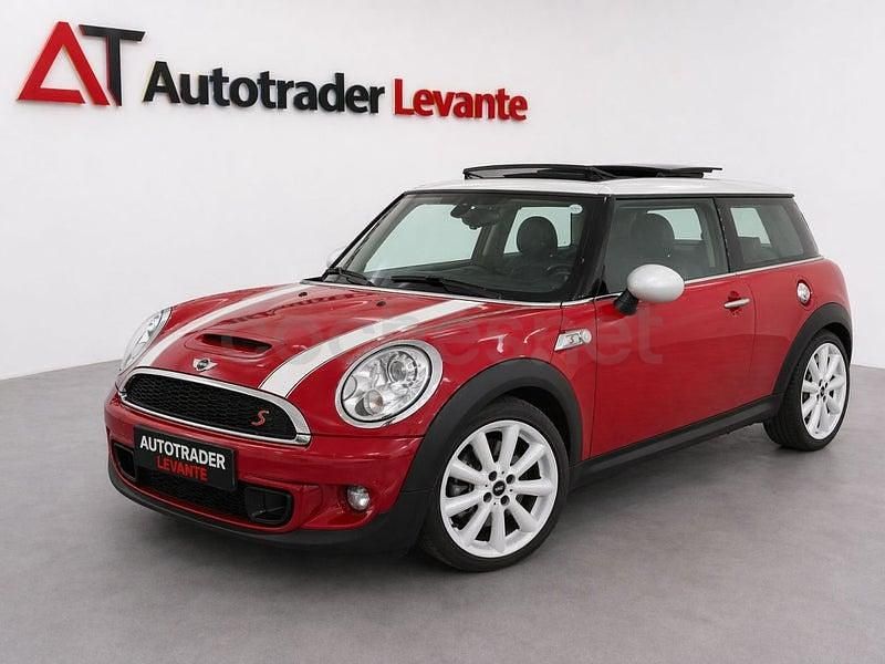 Käytetty Mini Cooper S 184 HP (135 kW) 2012 Punainen Viistoperä