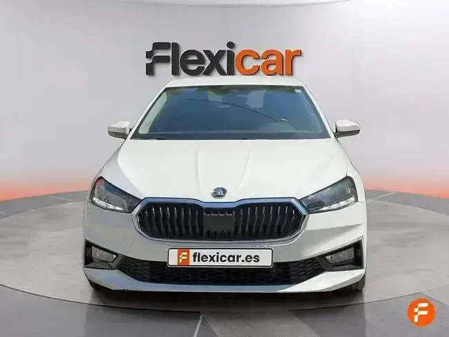 Usado Skoda Fabia Active 80 CV (58 kW) 2023 Blanco Utilitario