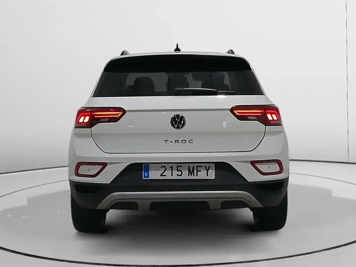Usado VW T-Roc Life 110 CV (80 kW) 2023 Blanco SUV