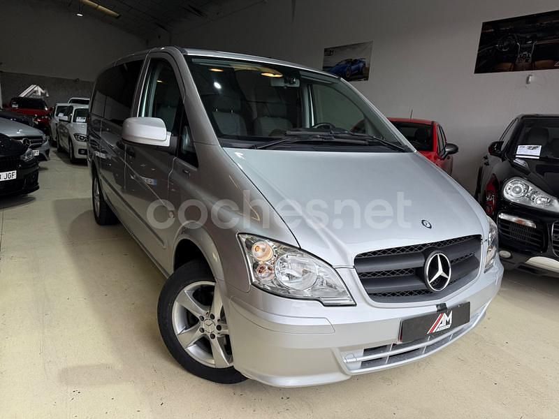 Usado Mercedes Viano 163 CV (119 kW) 2013 Gris / plata Monovolumen