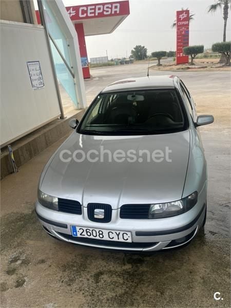 Gris / plata Usado 2004 Seat Toledo Stella Berlina | 2400 € (Precio justo) - Imagen 1/1