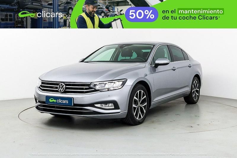 Usado VW Passat Executive 150 CV (110 kW) 2021 Gris Berlina
