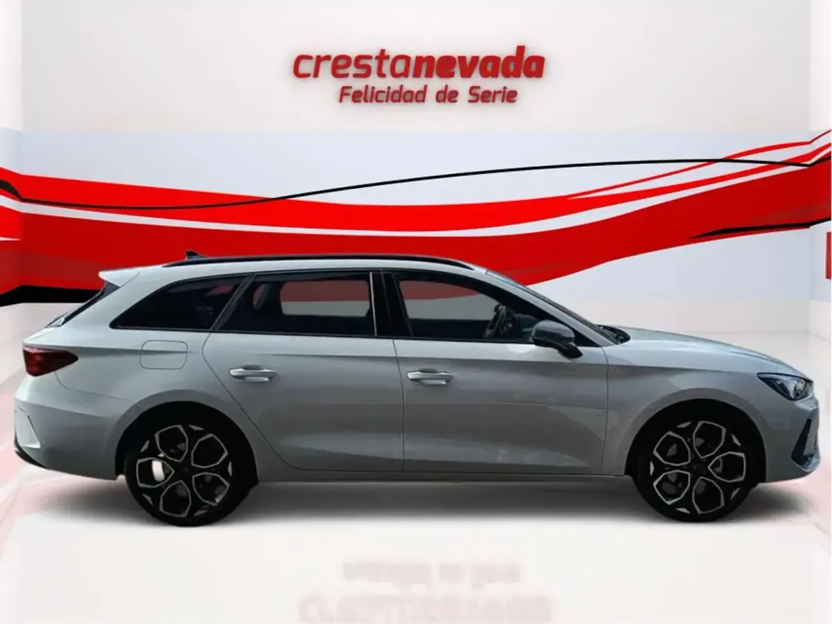 Usado Cupra Leon 150 CV (110 kW) 2025 Blanco Coupe